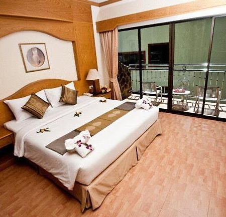 U Tai Tip Guest House Phuket Phòng bức ảnh